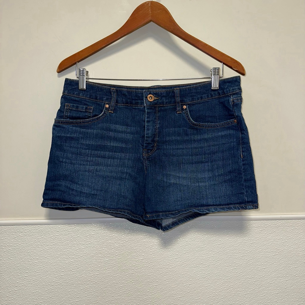 Women's Jessica Simpson Blue Denim Jean Shorts with Brown Stitching Size 10 / 30